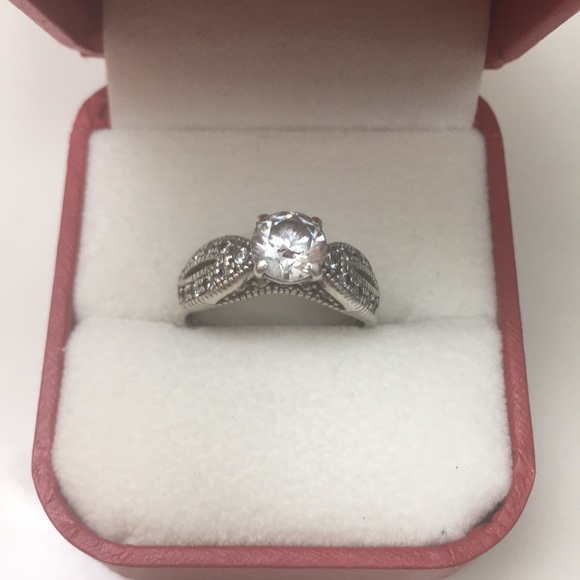 Engagement Ring && Wedding band size 8 - Picture 2 of 6